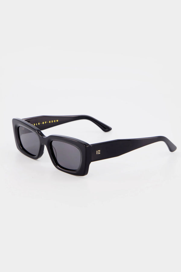 ISLE OF EDEN | Goldie Sunglasses | Black