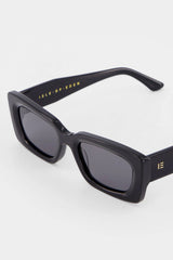 ISLE OF EDEN | Goldie Sunglasses | Black